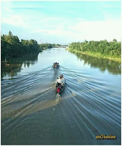 Photos of Gandaria Rail Station