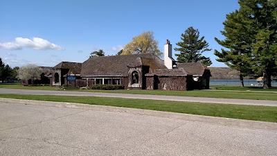 Photos of Beach House Restaurant on Deer Lake
