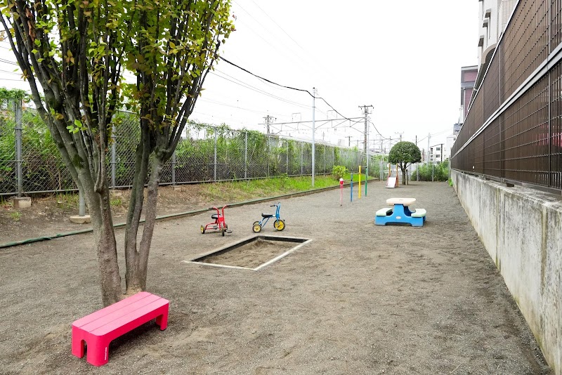 ポピンズナーサリースクール小机