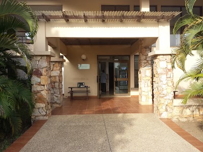 Photos of Bill and Jeanne Bliss Student Lounge