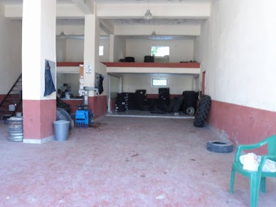 Photos of Med Oto Lastik