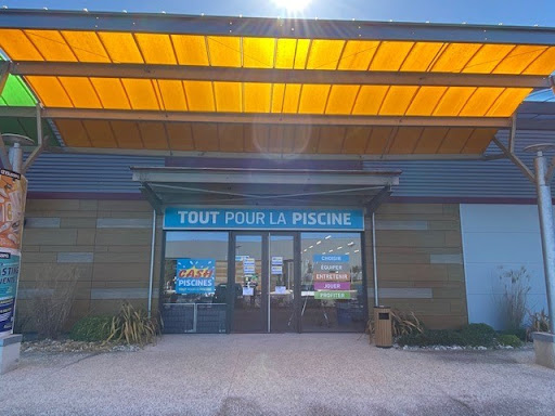 Photo de Centre Aquatique X'eau à Châteaubernard (16100)