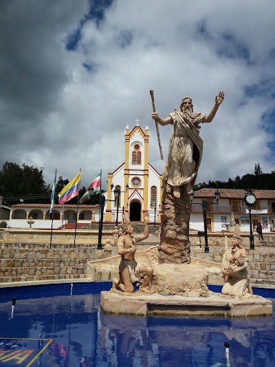 Photos of Igles&iacute;a de Cuitiva