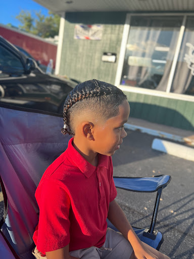 Mannie Freshcuts Gallery - United States
