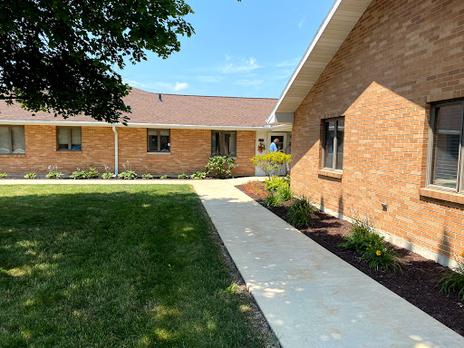 Pinecrest Community - Visual