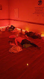 Photo n°16 de Le Studio Surya - Yoga, pilâtes (Santé et bien être) à Pont-de-Veyle (Studio Pilates)