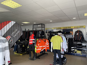 Photo n°23 de AVS Vêtements Professionnels à Seclin (Service de broderie)