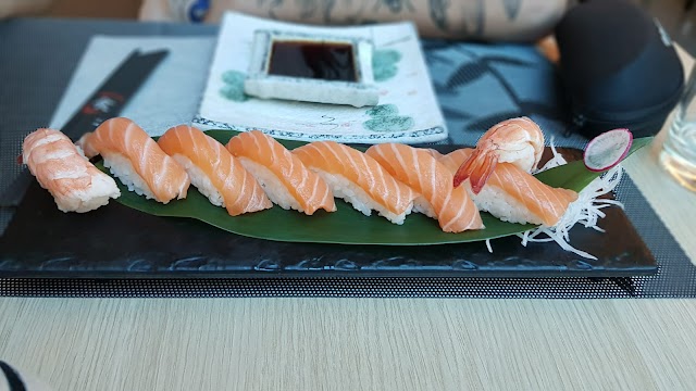 Ristorante Sushi Yuxi - Ristorante giapponese cinese e thailandese