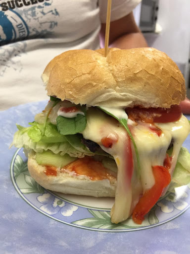 Pollo Kebab Pizza Hamburger Curry Würstel Menu Ortisei