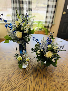 Rooted Dreams Floral and Design Company 344 Stearns Rd lower driveway, Mansfield Center, CT 06250, United States