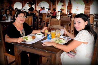 Photos of LA CABA&Ntilde;A CLUB