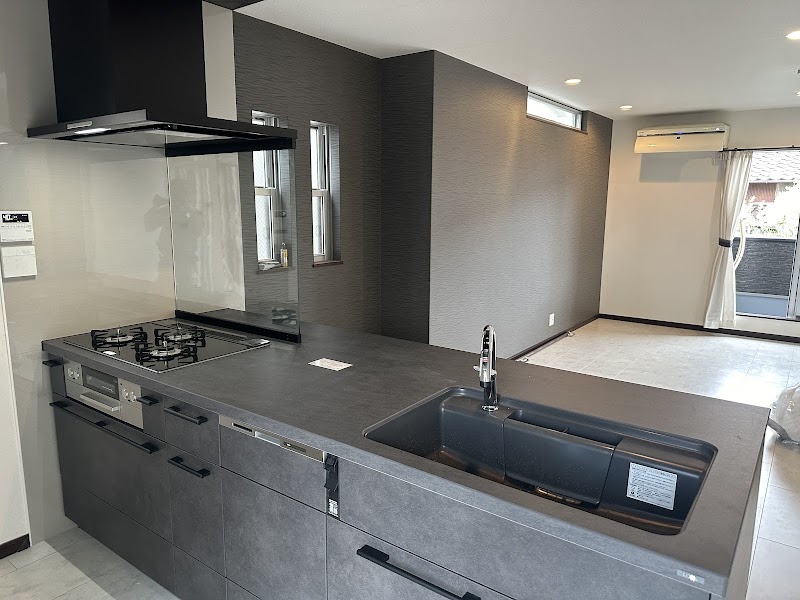 （株）トーシン 本店