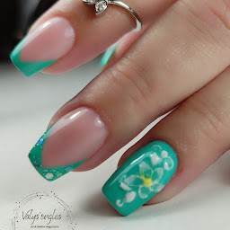 Photo n°5 de Valys’ongles à Béning-lès-Saint-Avold (Salon de manucure)