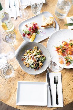 Le Speakeasy by null