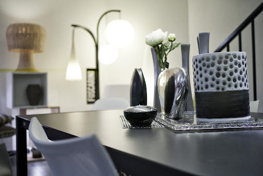Meubles Design, Meubles et Luminaires, Delémont, Moutier, Porrentruy Gallery - France