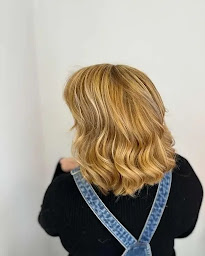 Photo n°14 de Tchip Coiffure Rouen Alsace Lorraine à Rouen (Salon de coiffure)