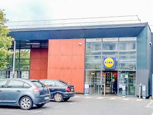 Photo n°21 de Lidl à Champs-sur-Marne (Supermarché)
