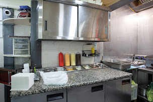 Photo n°22 de Kebab Saint Jean à Saint-Jean-de-la-Ruelle (Restaurant de tacos)