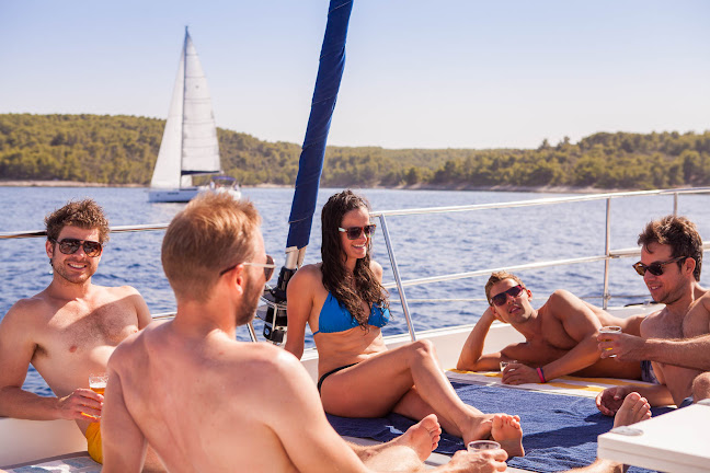 Comentarii opinii despre Yacht Getaways