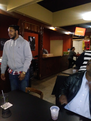 Steve's Tavern - Visual