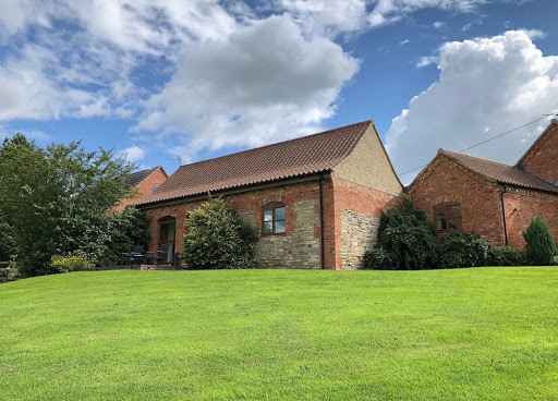 Walton Thorns Farm Holiday Cottages