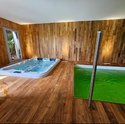 Photo n°17 de Aquatech Spa à Cournon-d'Auvergne (Spa en extérieur)
