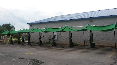 Rainforest Carwash and Oil change