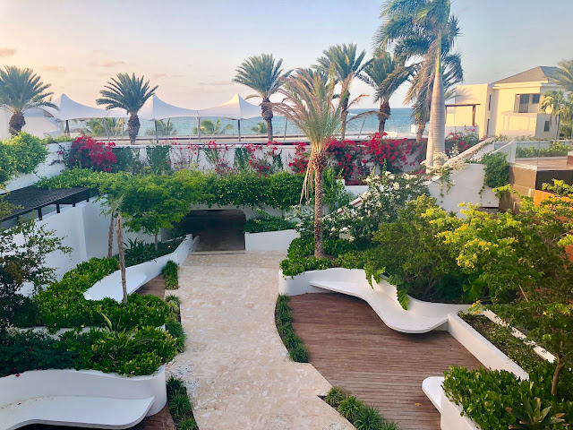 Hodges Bay Resort & Spa by null