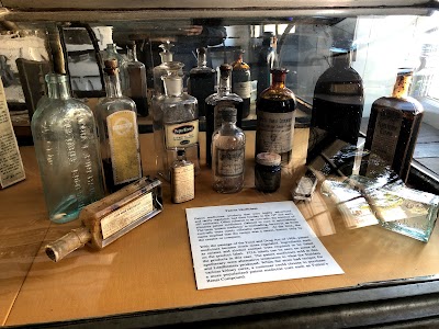 Stabler-Leadbeater Apothecary Museum