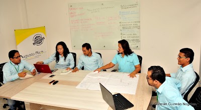 Photos of Augusto Rico Consultorias