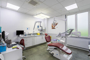 Photo n°2 de Centre Médical et Dentaire du Nord Ouest Parisien à Clichy (Centre médical)