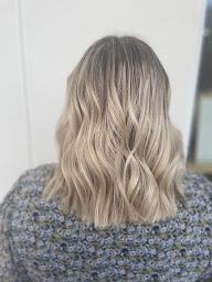 Photo n°18 de L.authentique à Saint-Geours-de-Maremne (Salon de coiffure)