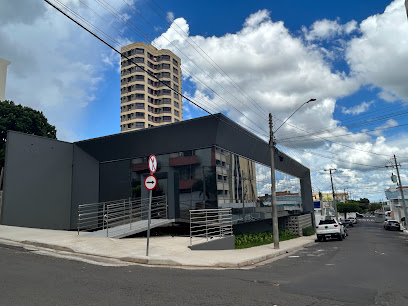 Dr. Leonardo Ruiz Casemiro - Cirurgia Vascular, Angiorradiologia e Cirurgia Endovascular | Médico Vascular Marília