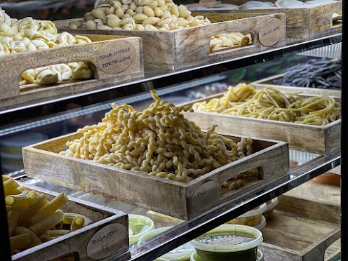 Photo of TABLE Mercato