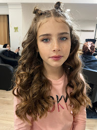 Photo n°16 de Nesrine latelier à Béziers (Institut de bronzage)