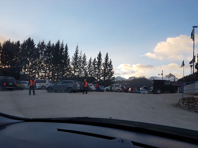 Noleggio Sci Socrepes