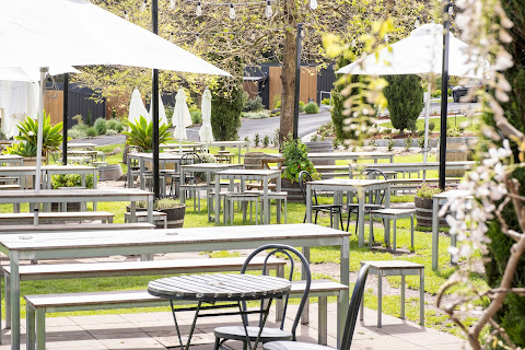 Cupitt's Estate by null