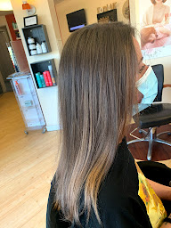 Photo n°43 de Viva la vie signé nataly à Roscoff (Salon de coiffure)