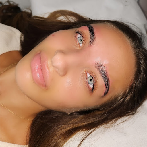 LASHED BY ROSA - Thumbnail