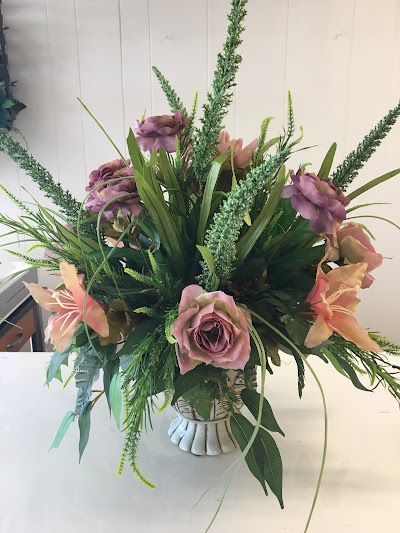 Ravenswood Floral & Gifts