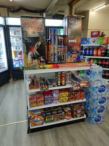 LOCAL CONVENIENCE - Visual