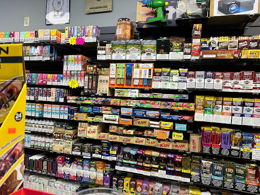 GJ's Smoke Shop - Thumbnail