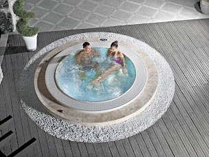 Photo n°4 de AMBIANCE SPA JACUZZI VALENCE à Saint-Marcel-lès-Valence (Piscine)