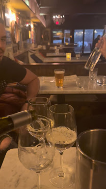 Vanguard Wine Bar (Midtown West) by null