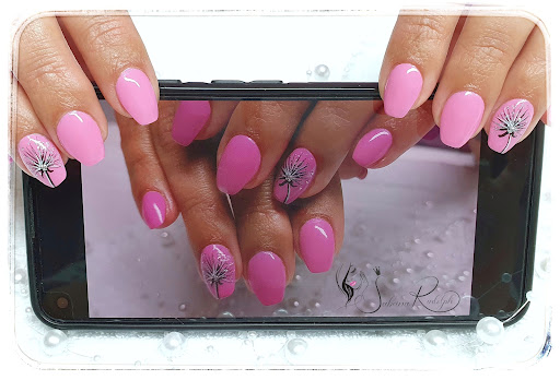 Sabrina's Dream Nails - Thumbnail