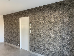 Photo n°17 de Bernard Peinture Revêtements à Nazelles-Négron (Service de pose de parquet)