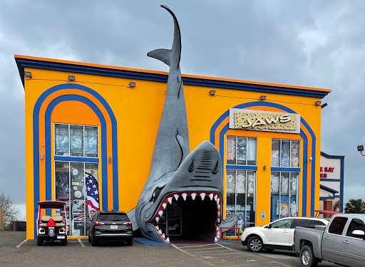 Jaws Beachworld - Visual