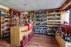 Photo n°2 de Nicolas l'Hay les Roses à L'Haÿ-les-Roses (Établissement vinicole)