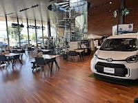 トヨタモビリティ新大阪 U-Car 名神茨木店