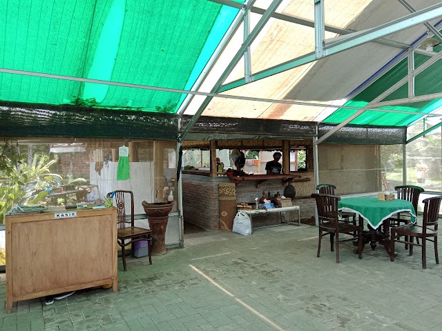 Erista Garden